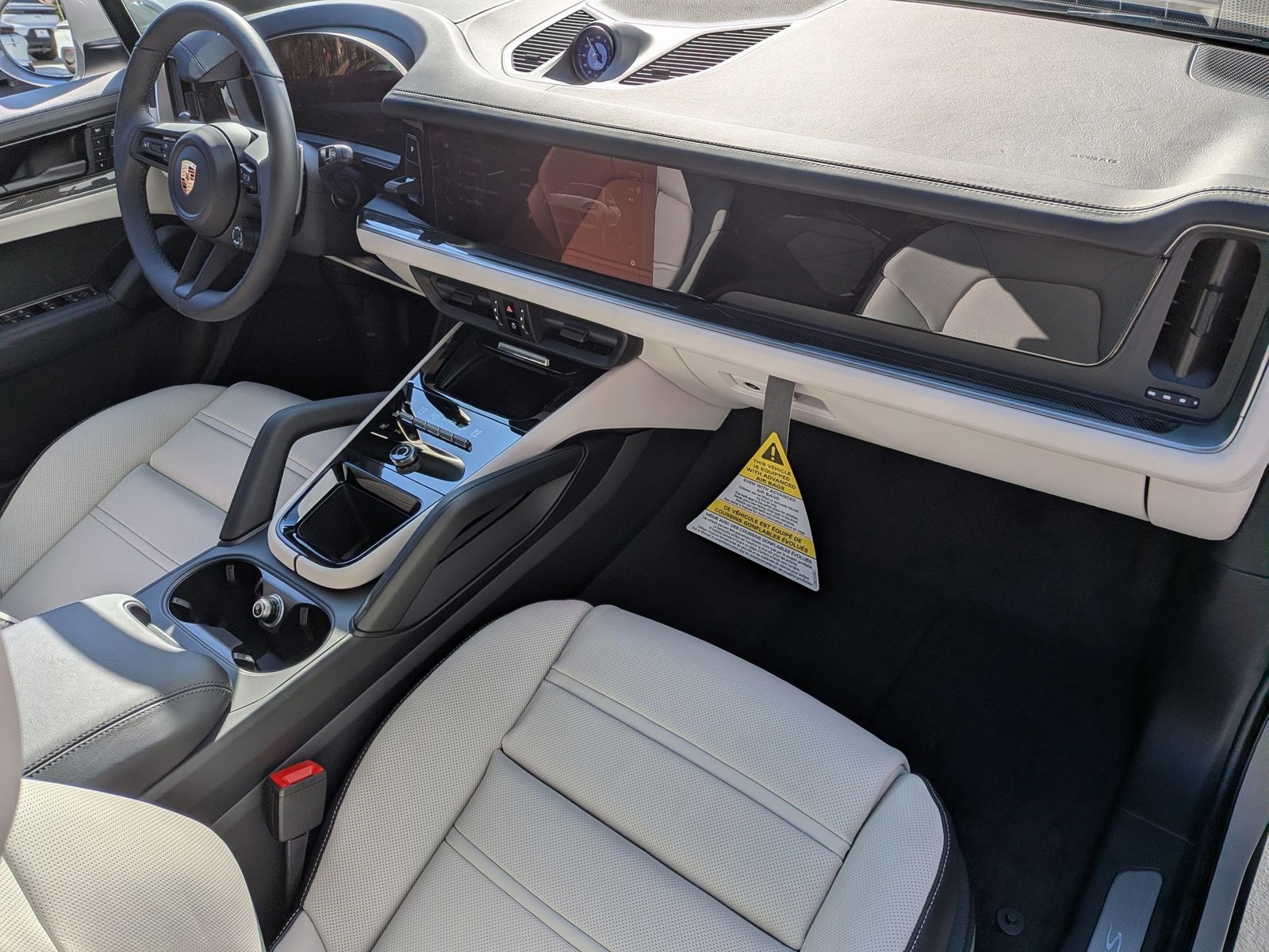 New 2026 Porsche Cayenne S image 25