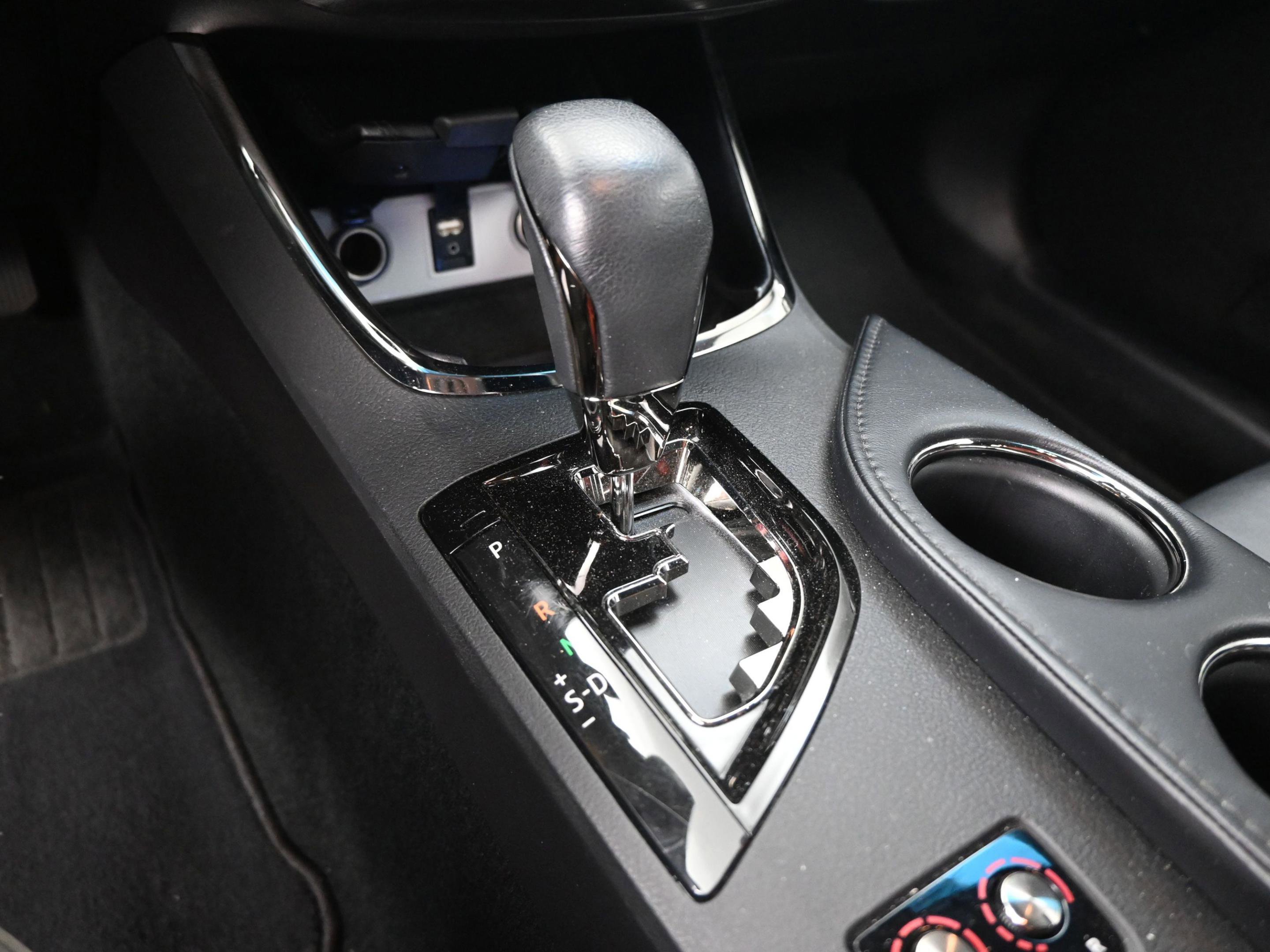 Used 2016 Toyota Avalon XLE image 31