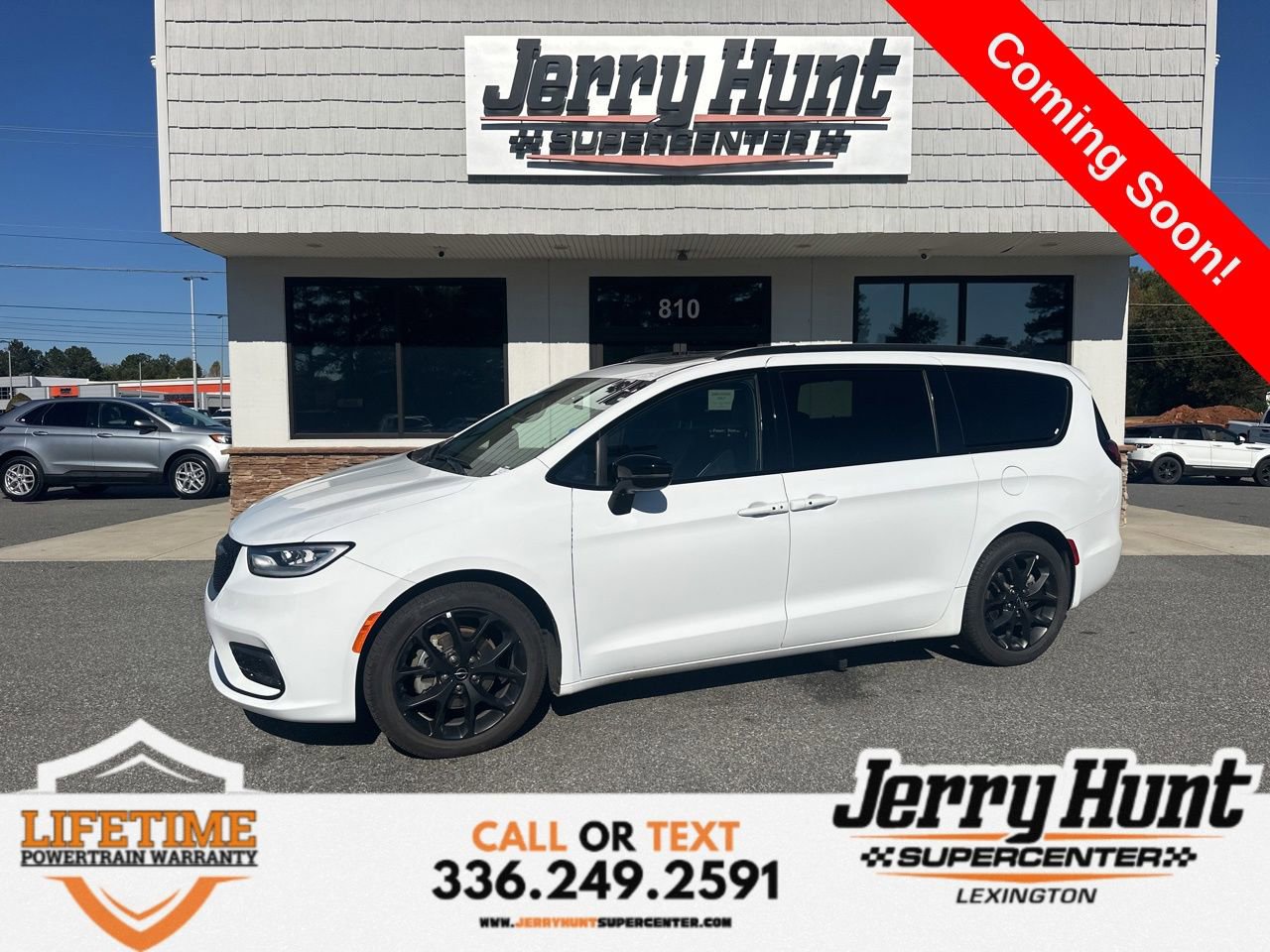Used 2025 Chrysler Pacifica Limited