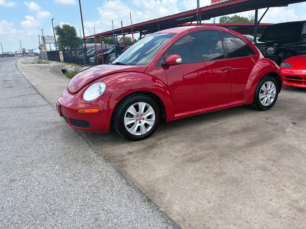 Used 2009 Volkswagen Beetle S