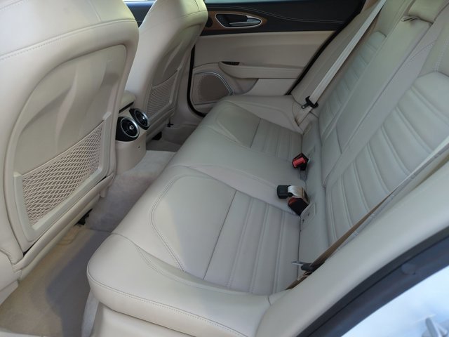 Used 2019 Alfa Romeo Giulia Ti w/ Quick Order Package 22Z Lusso image 13