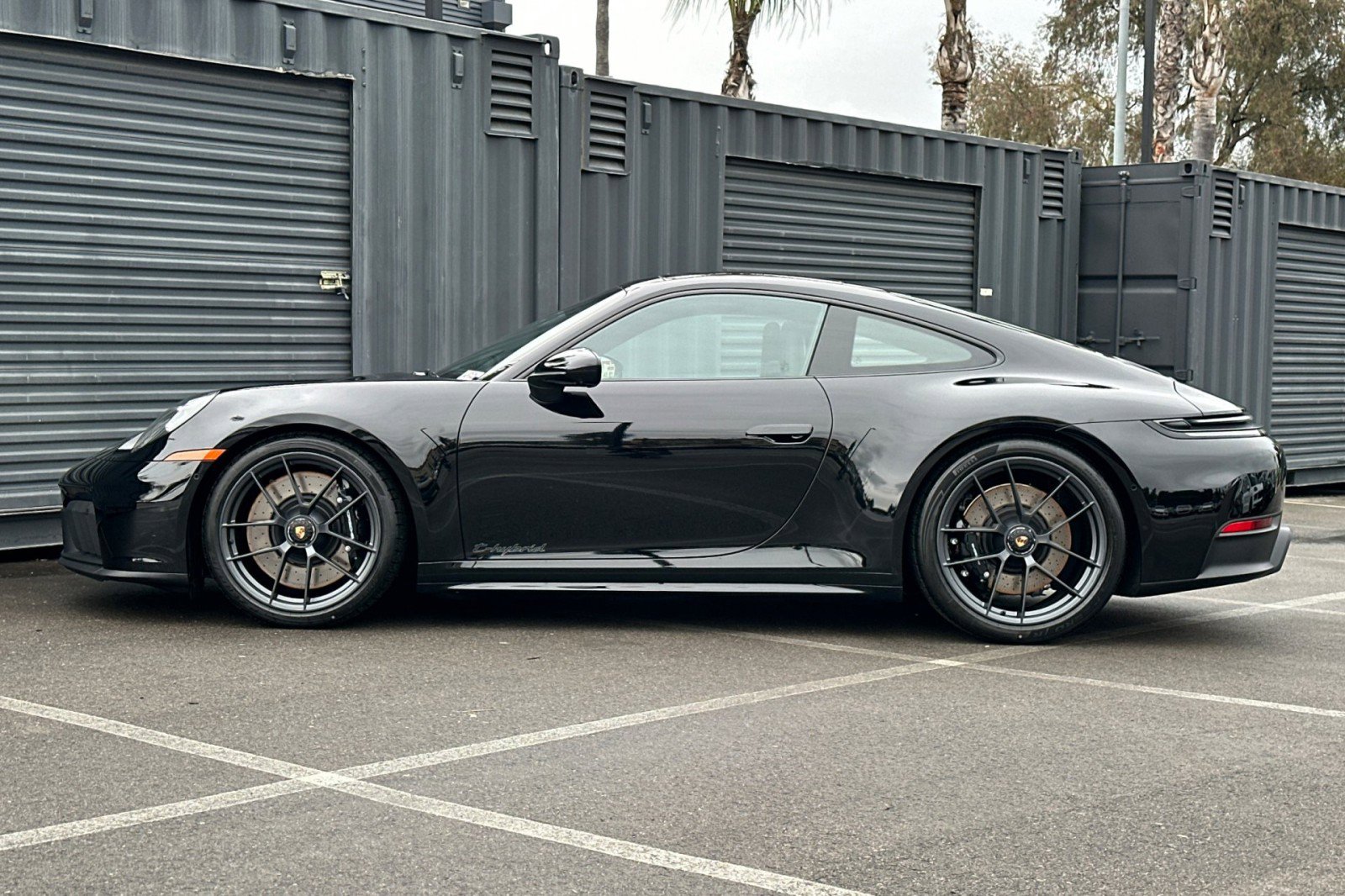 New 2026 Porsche 911 Carrera GTS image 2