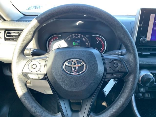 Used 2024 Toyota RAV4 LE image 17