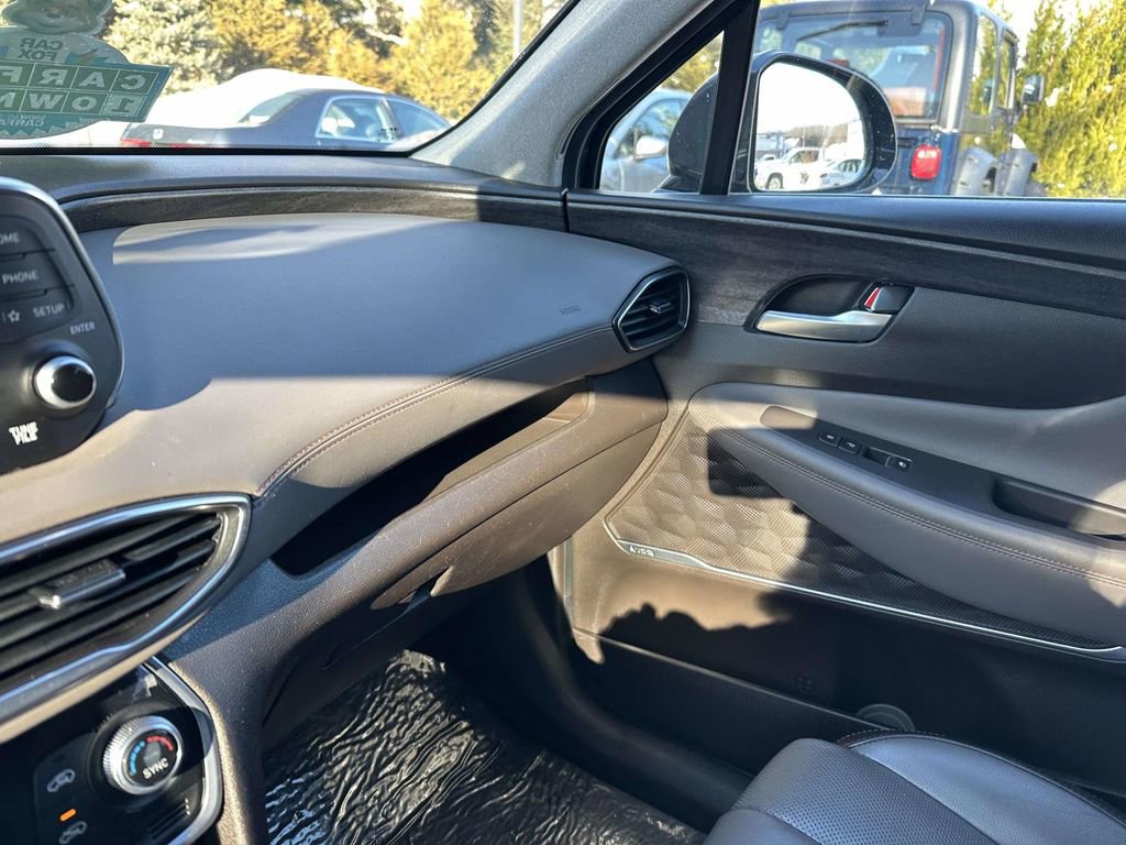 Used 2020 Hyundai Santa Fe SEL image 29