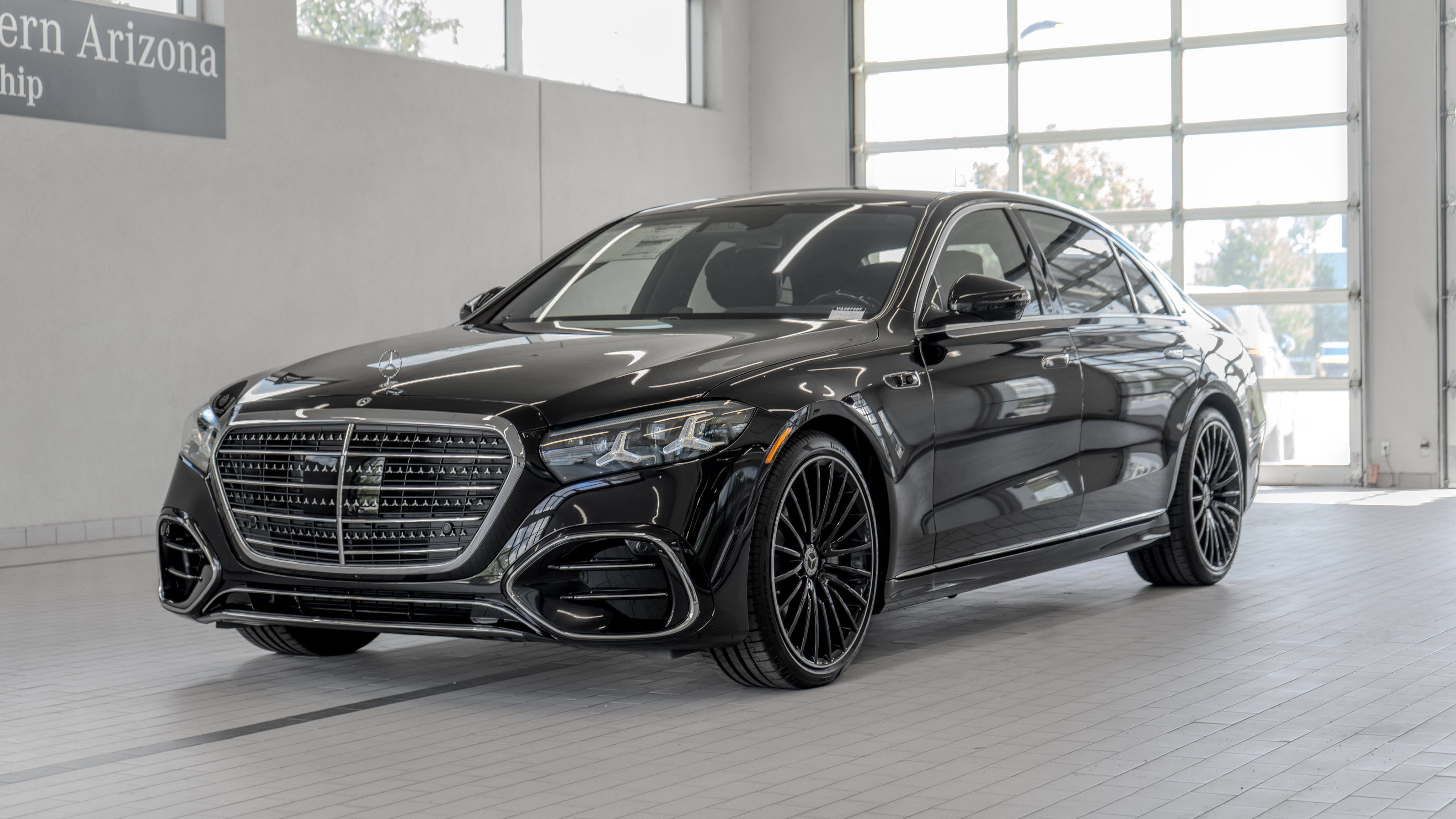 New 2027 Mercedes-Benz S 580 4MATIC Sedan image 25