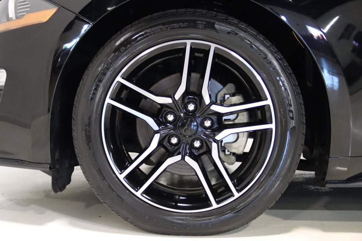Used 2019 Ford Mustang Premium RWD image 64