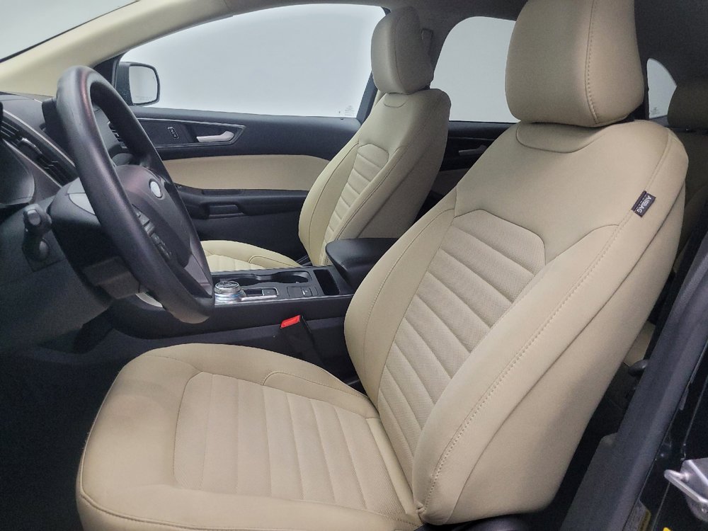 Used 2024 Ford Edge SE image 17