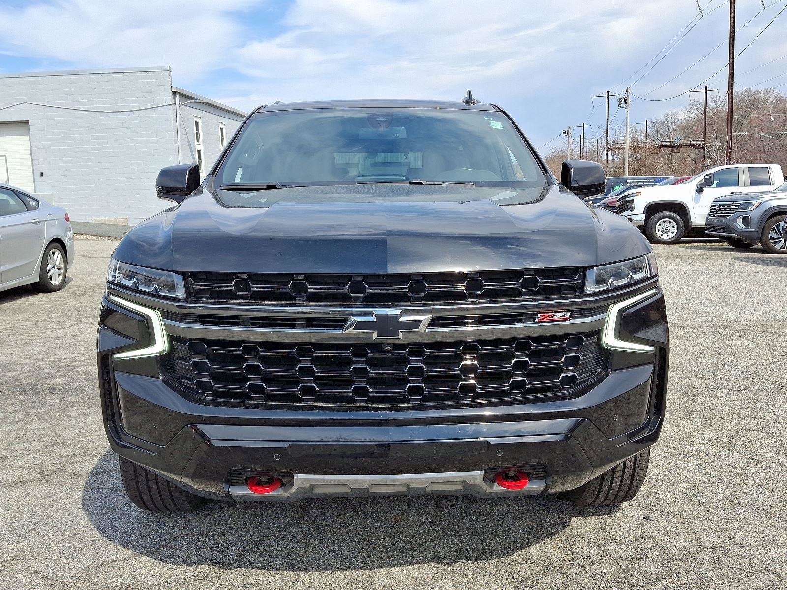 Used 2022 Chevrolet Tahoe Z71 w/ Z71 Off-Road Package image 2