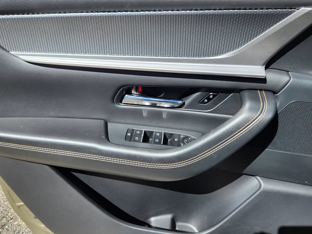 Certified 2025 MAZDA CX-70 Plug-In Hybrid w/ Premium Plus AWD/4WD image 11