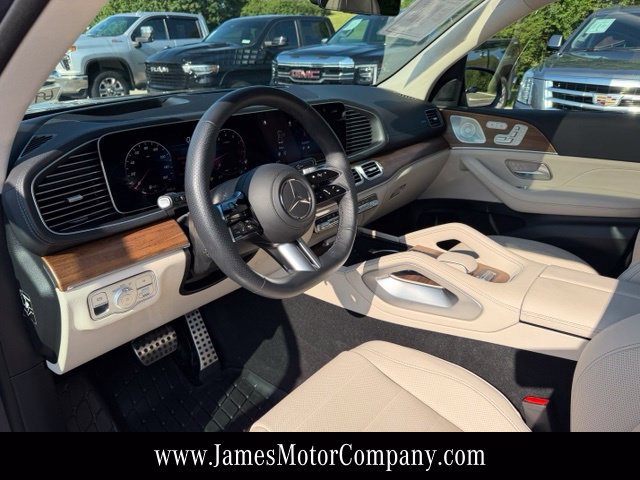 Certified 2026 Mercedes-Benz GLS 450 4MATIC image 16