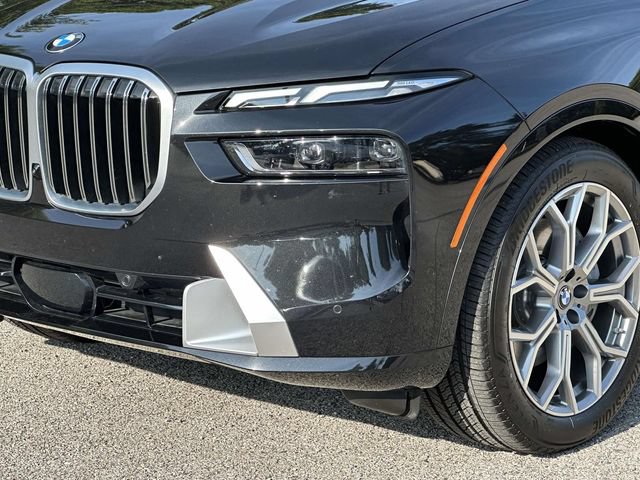 Used 2026 BMW X7 xDrive40i w/ Executive Package AWD/4WD image 12