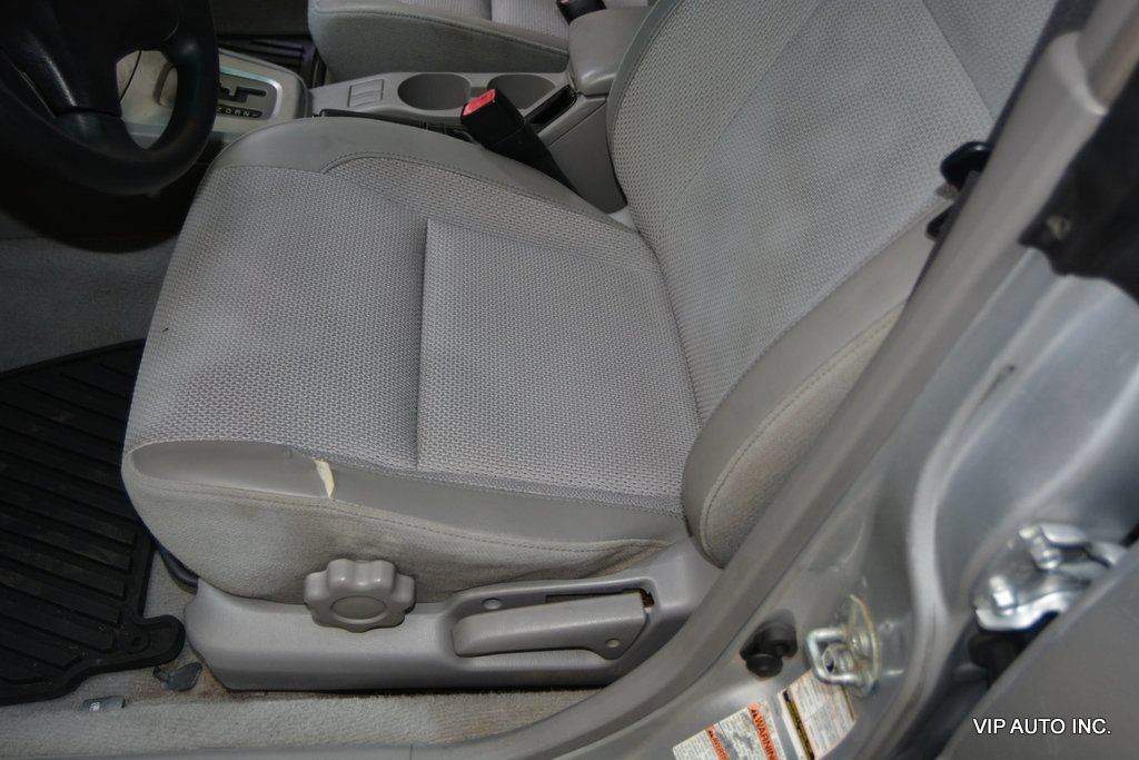 Used 2004 Subaru Forester 2.5X AWD/4WD image 21