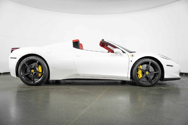 Used 2014 Ferrari 458 Spider RWD image 9