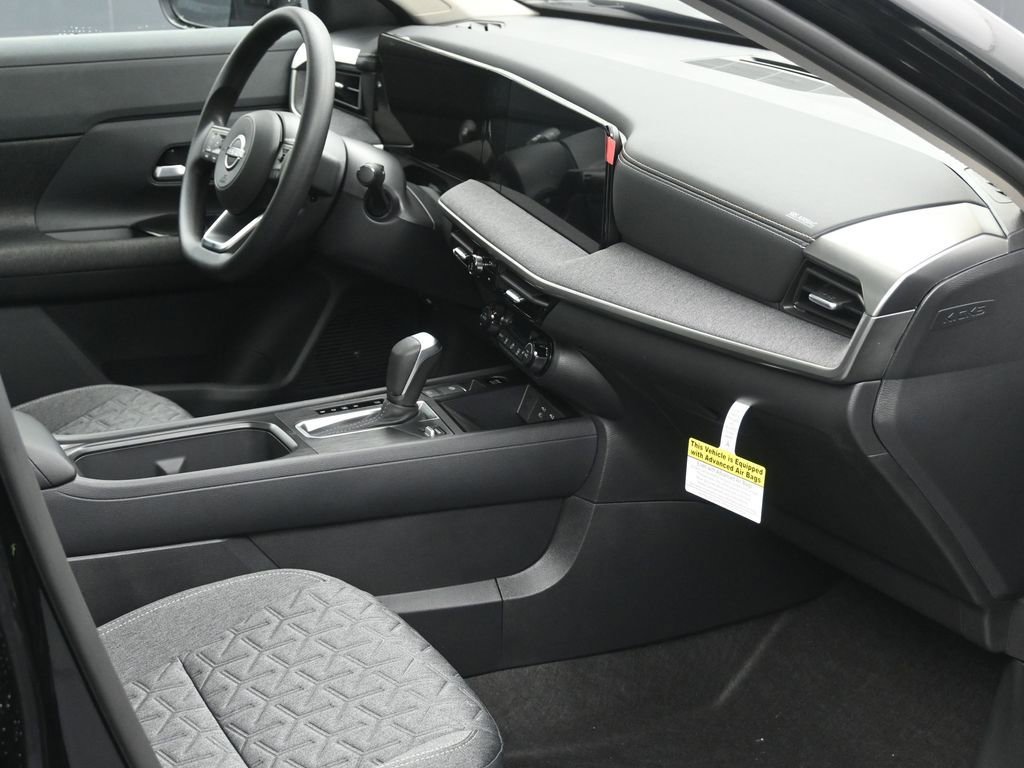 New 2026 Nissan Kicks SV w/ SV Premium Package AWD/4WD image 6