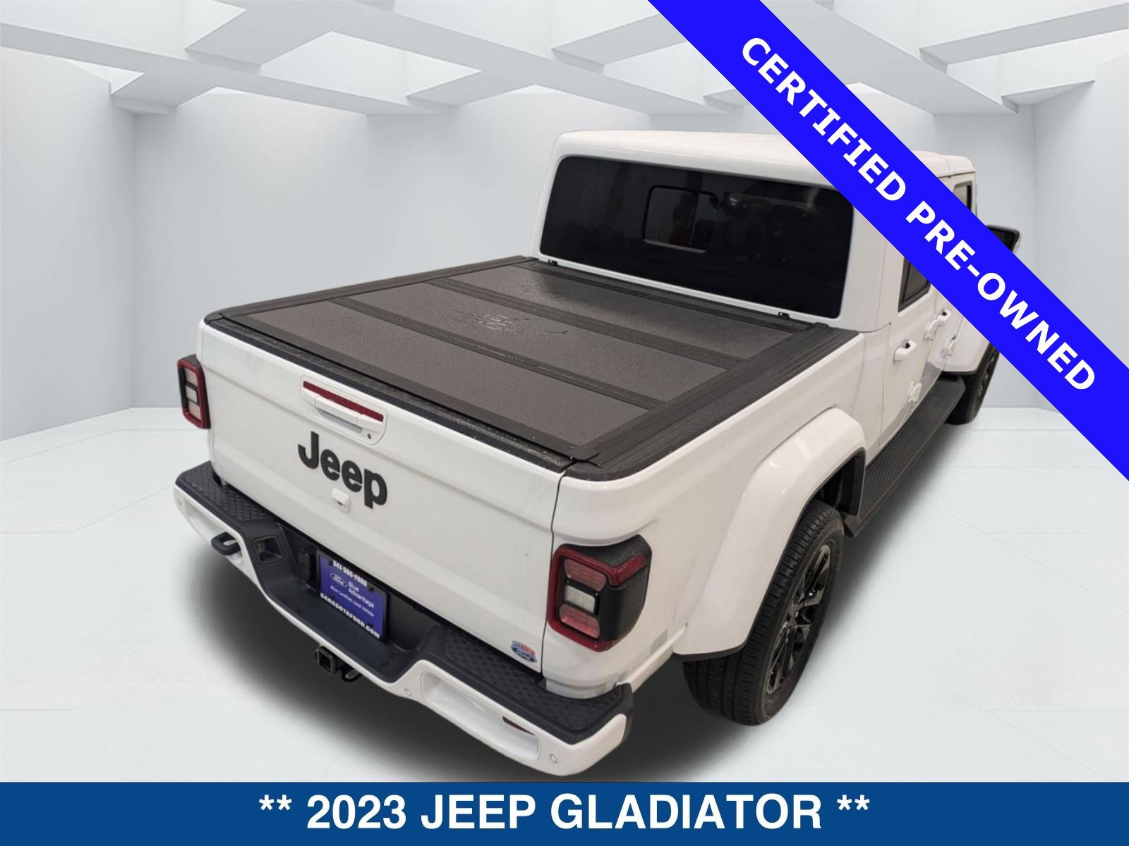 Used 2023 Jeep Gladiator Overland image 14