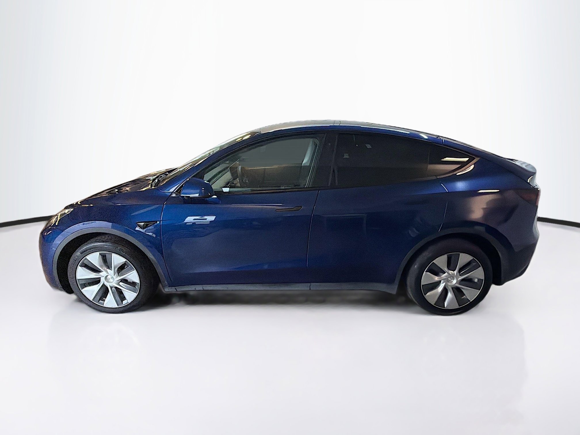 Used 2023 Tesla Model Y Long Range image 4