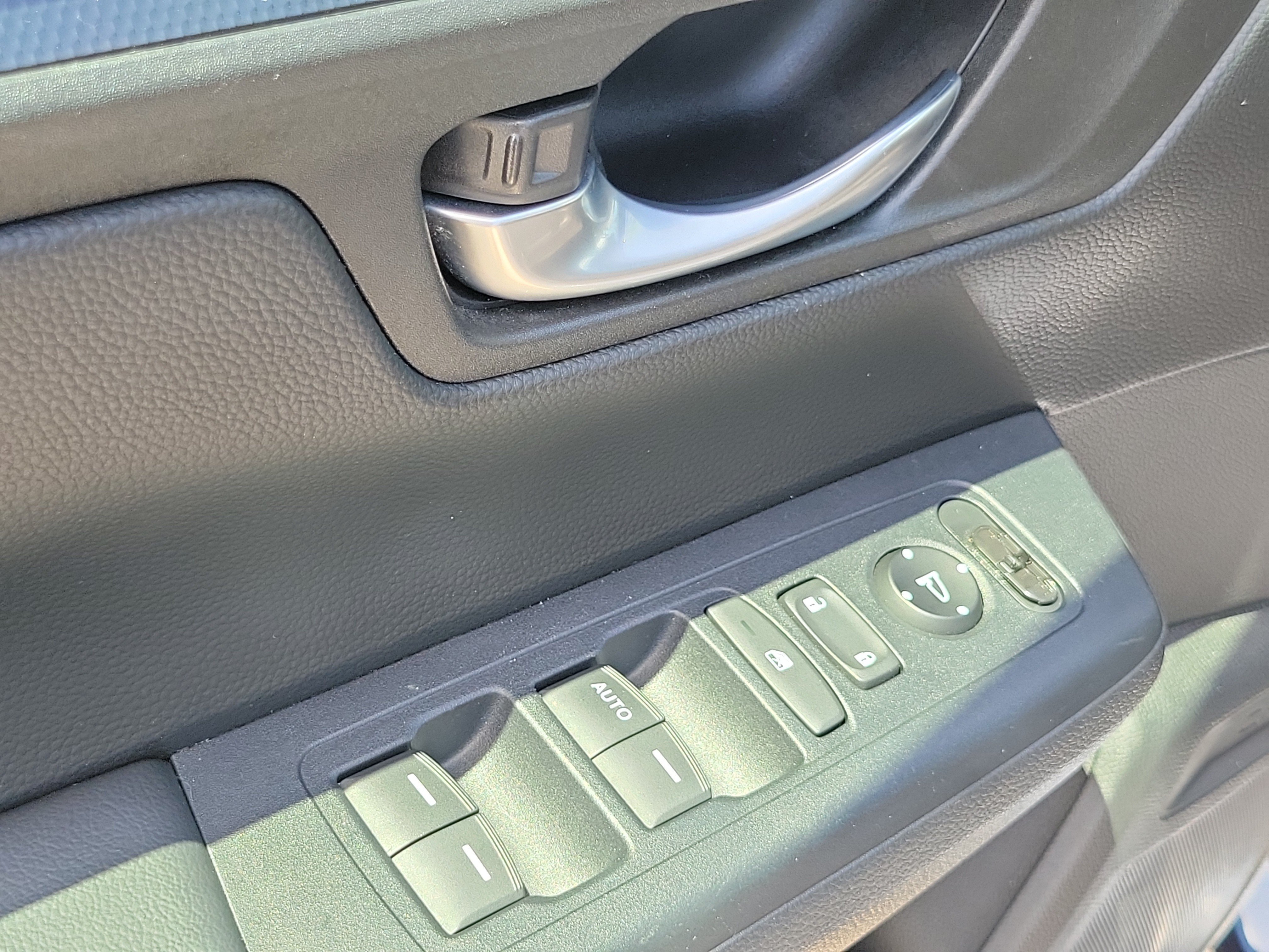 Certified 2024 Honda CR-V LX image 18