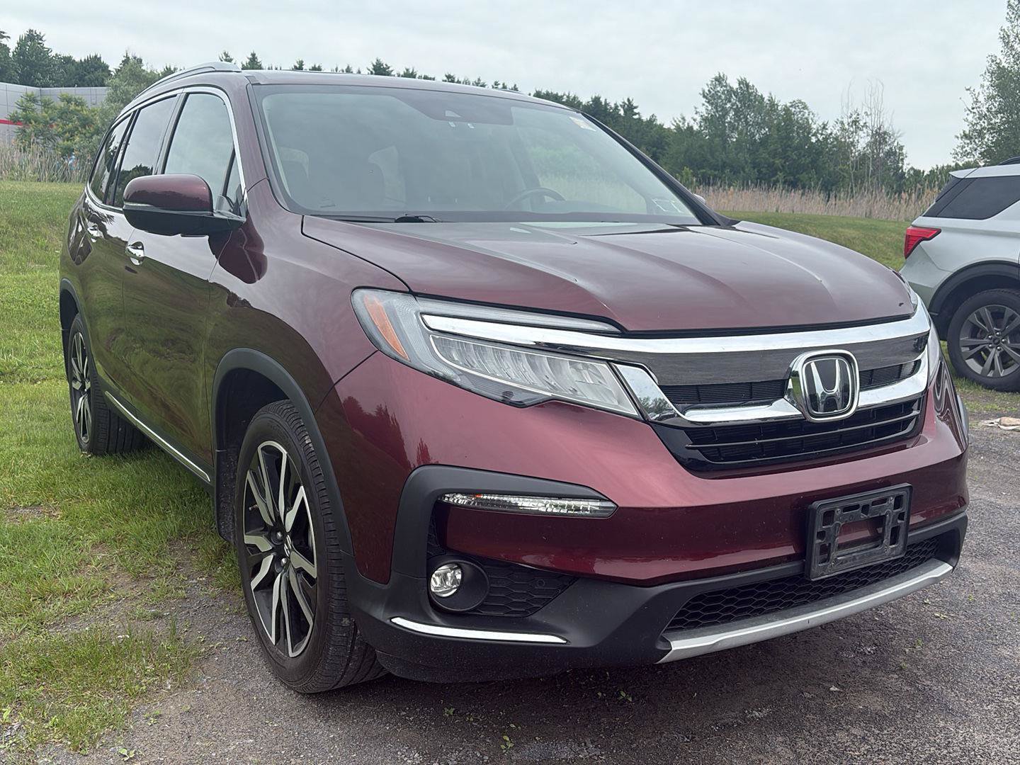 Used 2022 Honda Pilot Touring image 2