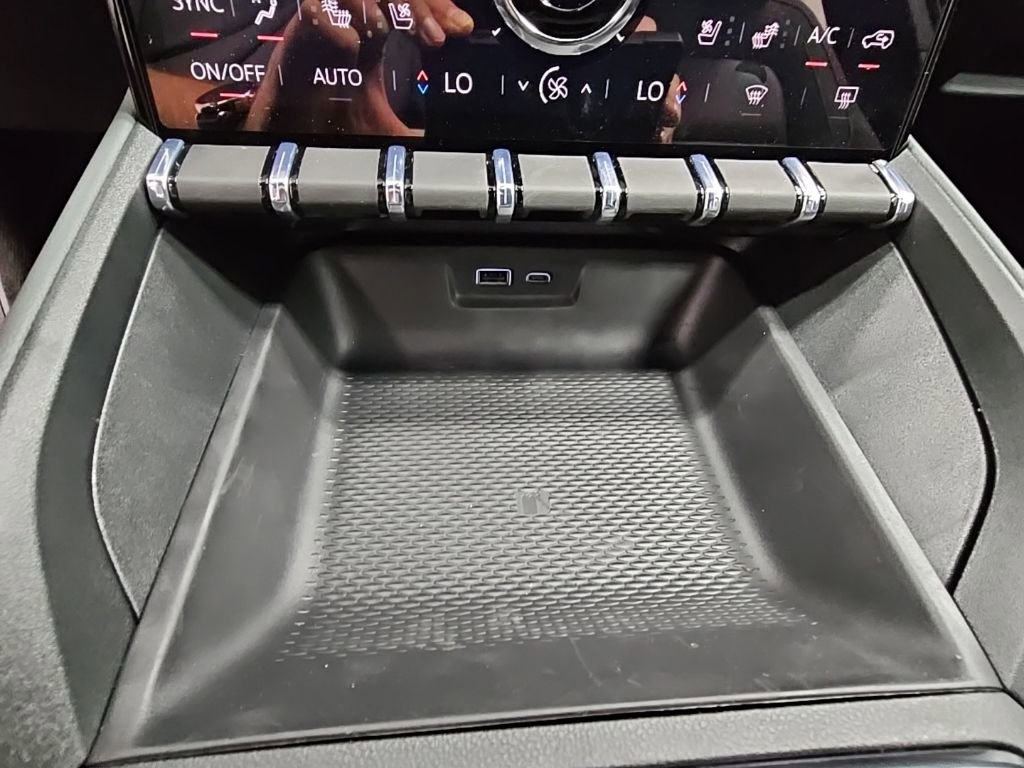 New 2026 GMC Terrain AT4 w/ Convenience Package III image 19