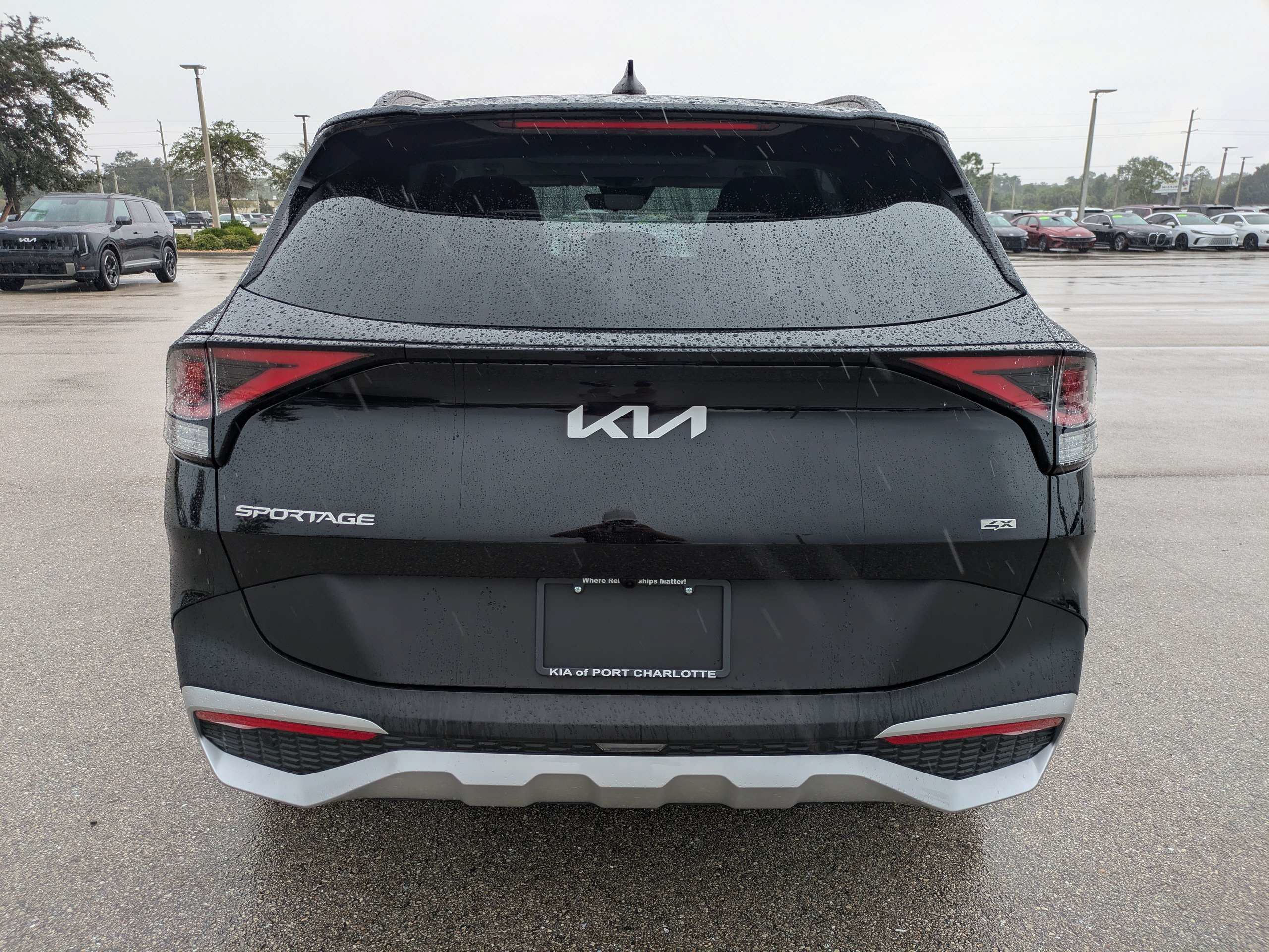 Used 2025 Kia Sportage EX w/ Premium Package AWD/4WD image 5