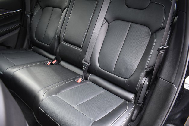 Used 2024 Jeep Grand Cherokee Overland w/ Advanced Protech Group III image 23