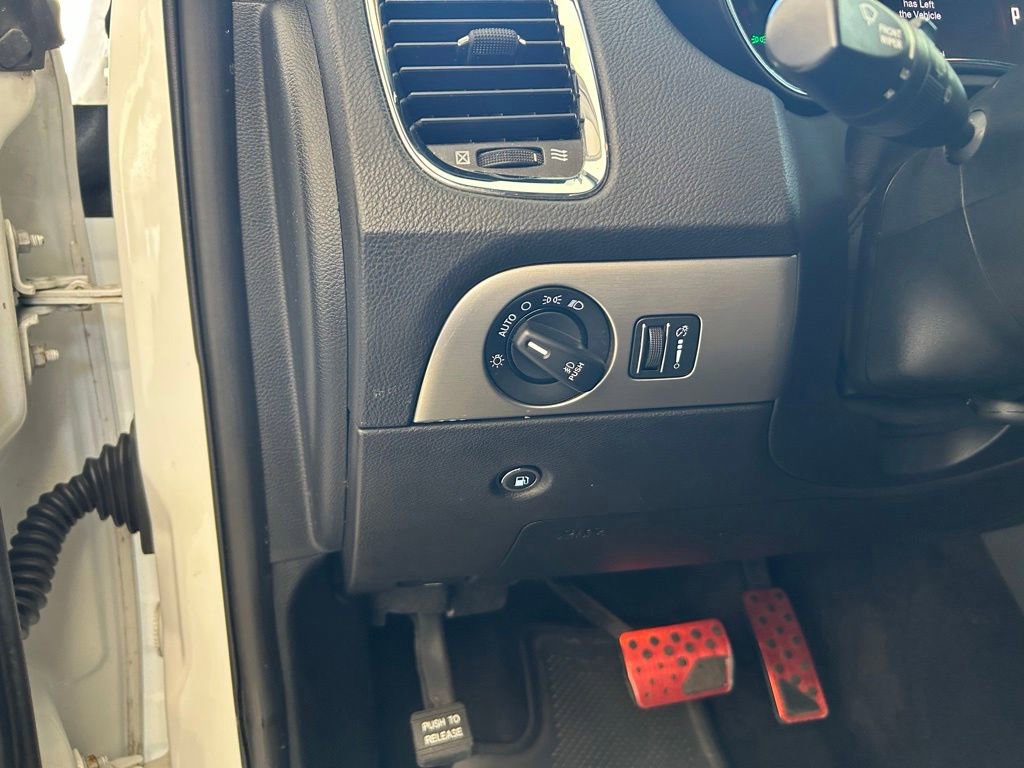 Used 2017 Dodge Durango GT w/ Nav & Power Liftgate Group RWD image 40