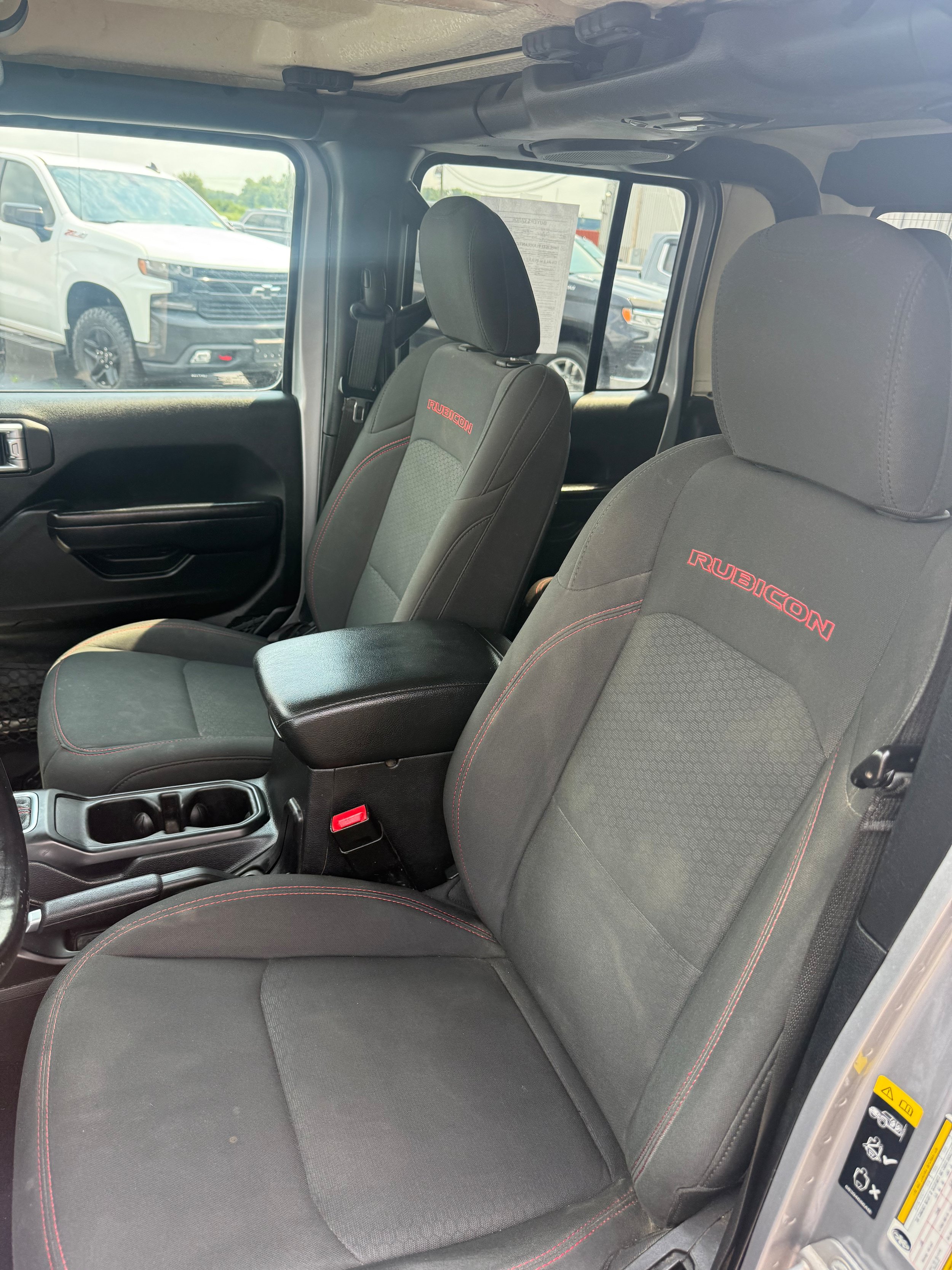 Used 2020 Jeep Gladiator Rubicon AWD/4WD image 13