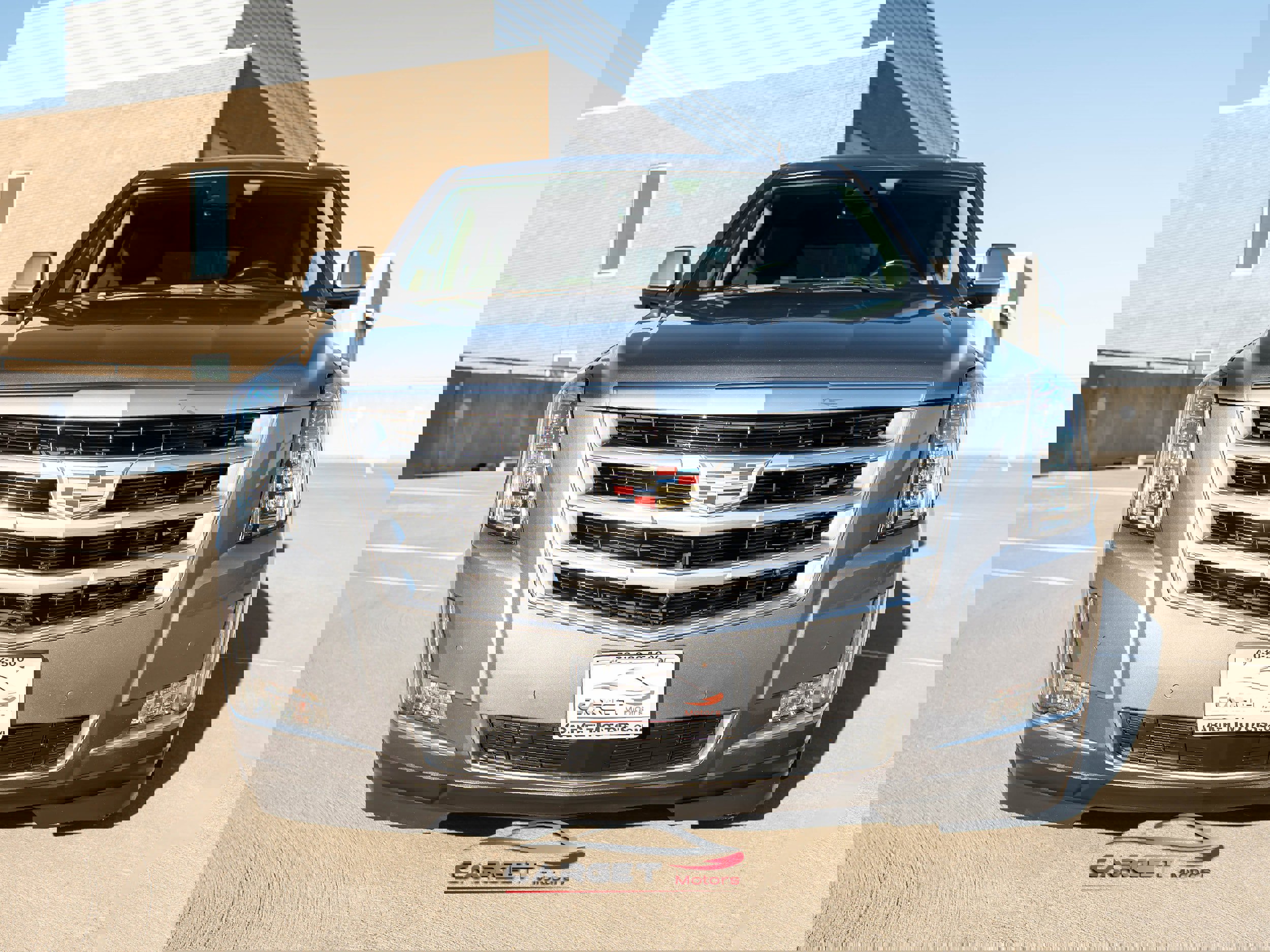 Used 2020 Cadillac Escalade Premium Luxury image 2