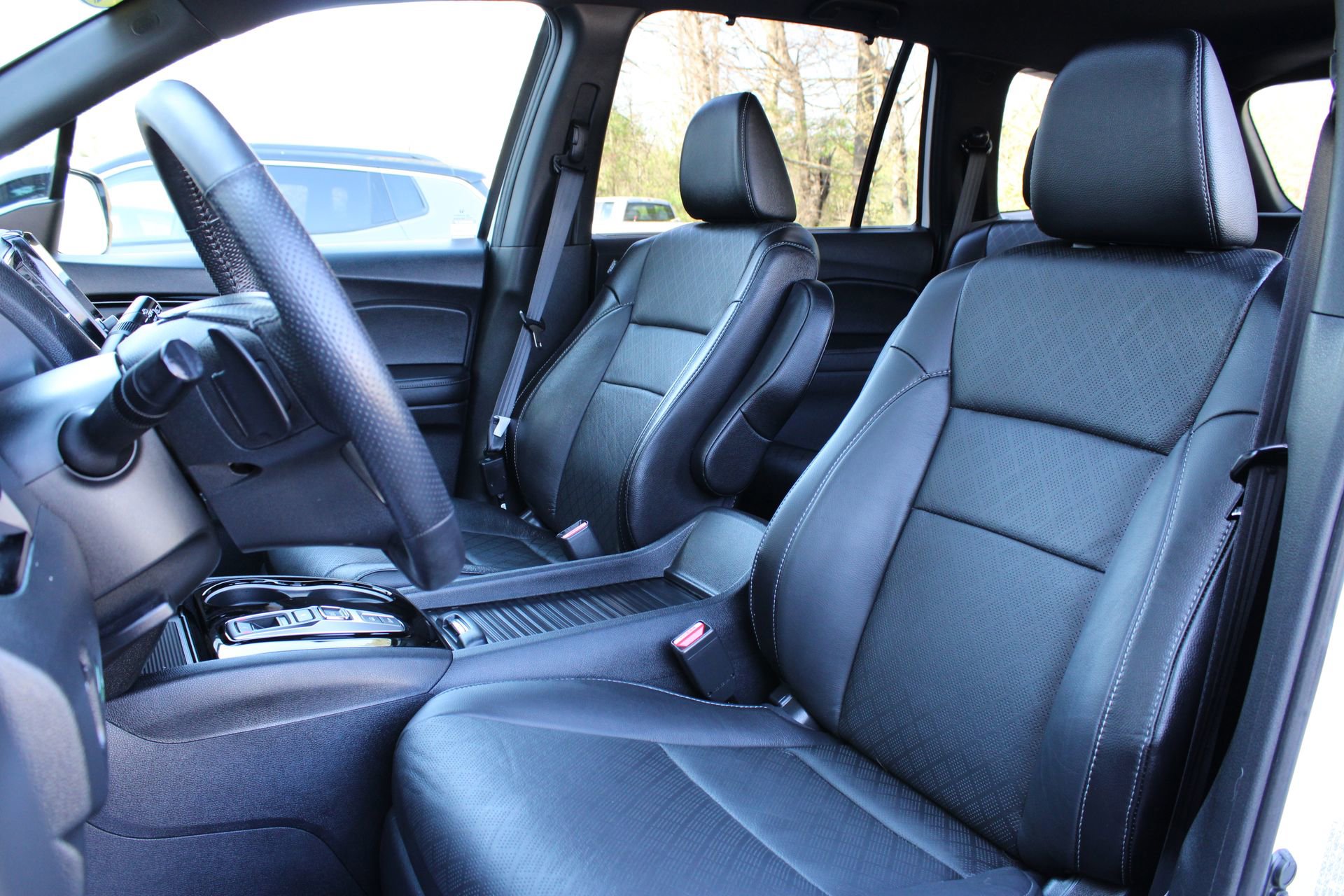 Used 2023 Honda Passport Elite image 14