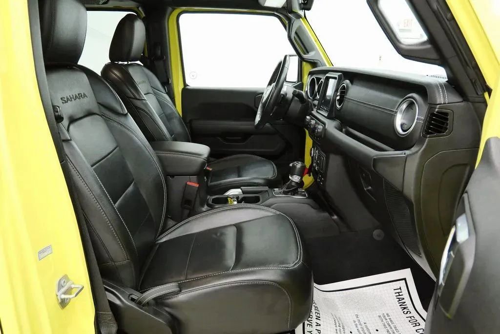 Used 2023 Jeep Wrangler Sahara w/ LED Lighting Group image 17