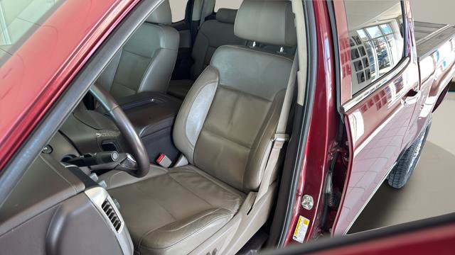 Used 2015 Chevrolet Silverado 2500 LTZ w/ LTZ Plus Package image 13