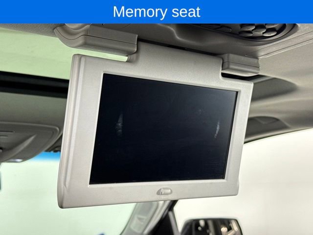 Used 2018 Chevrolet Suburban LT image 29