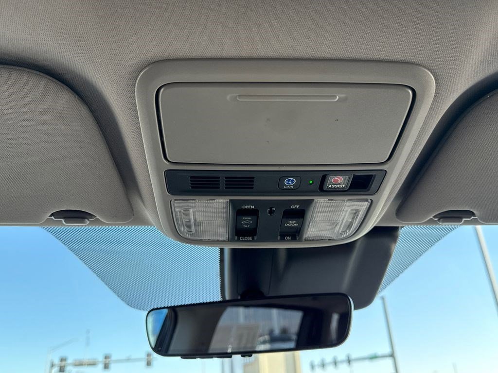 Certified 2019 Honda Odyssey Elite image 38