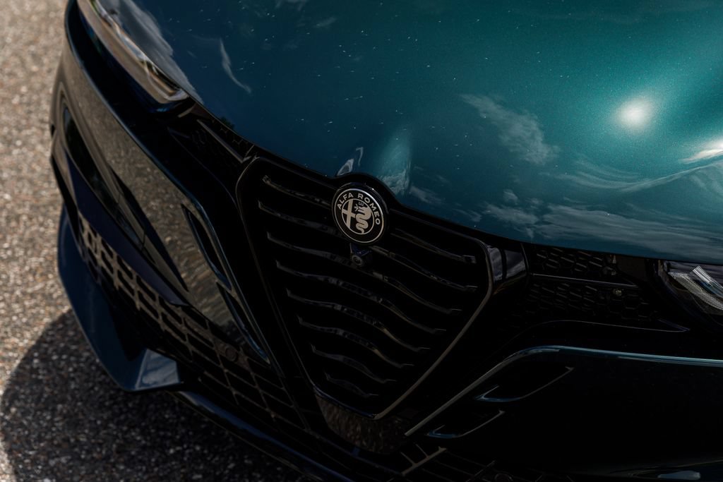 New 2026 Alfa Romeo Tonale w/ Active Assist Package AWD/4WD image 37