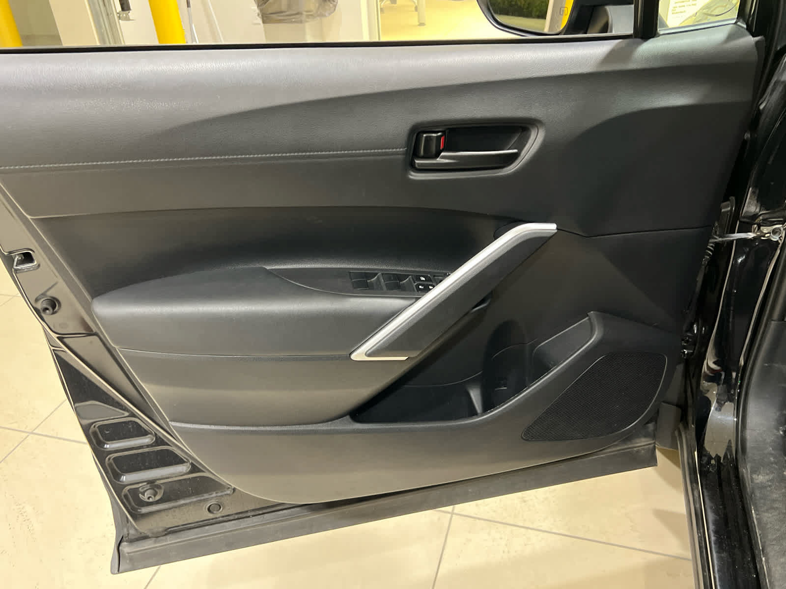 Used 2024 Toyota Corolla Cross AWD Hybrid image 11