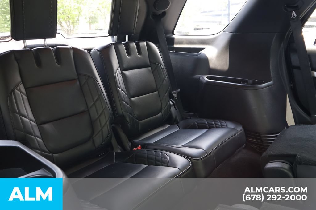 Used 2016 Ford Explorer Platinum AWD/4WD image 28