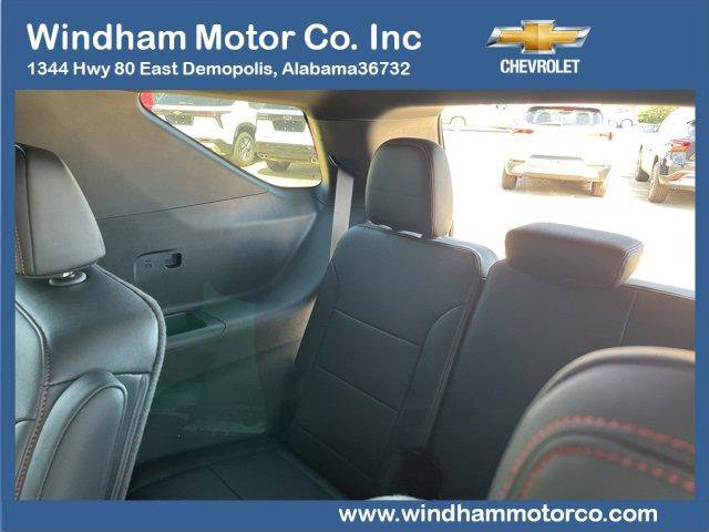 New 2026 Chevrolet Traverse Z71 w/ Enhanced Driving Package image 8