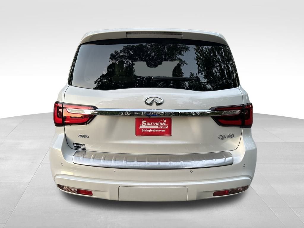 Used 2021 INFINITI QX80 Sensory w/ All-Season Package image 4