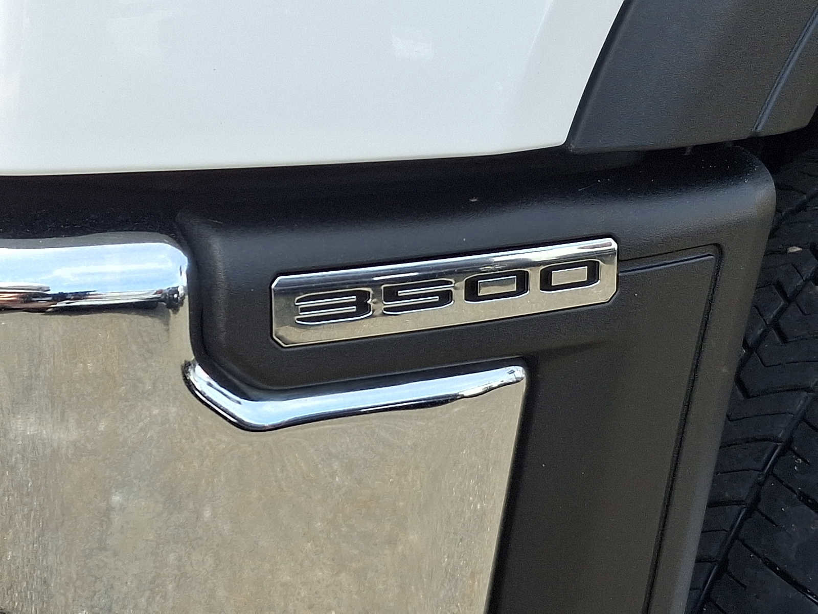 Used 2024 GMC Sierra 3500 Pro w/ Convenience Package AWD/4WD image 35