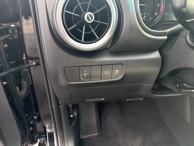 Certified 2023 Hyundai Kona SEL w/ Convenience Package image 14