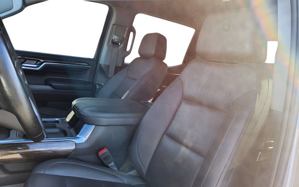 Used 2024 GMC Sierra 1500 Elevation w/ Elevation Premium Package AWD/4WD image 23