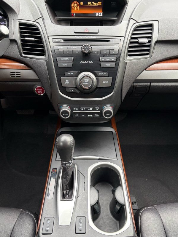 Used 2018 Acura RDX AWD image 11