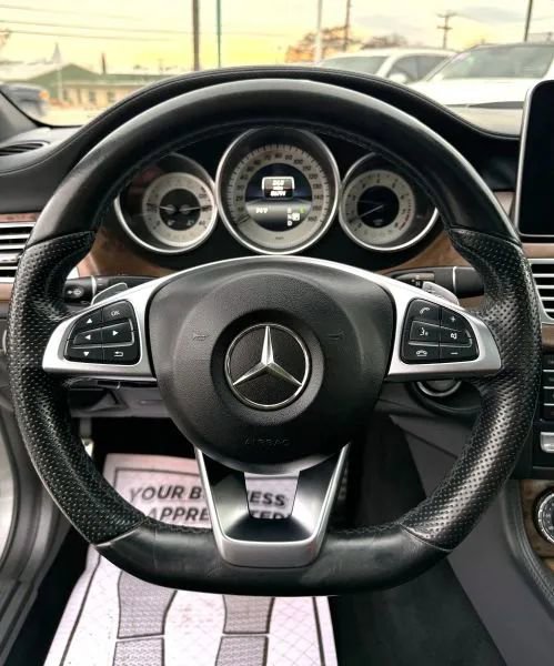 Used 2015 Mercedes-Benz CLS 550 w/ Premium Package image 29