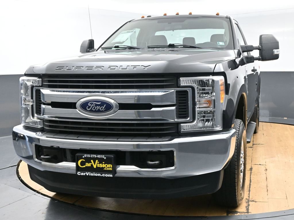 Used 2017 Ford F250 XL w/ STX Appearance Package AWD/4WD image 5