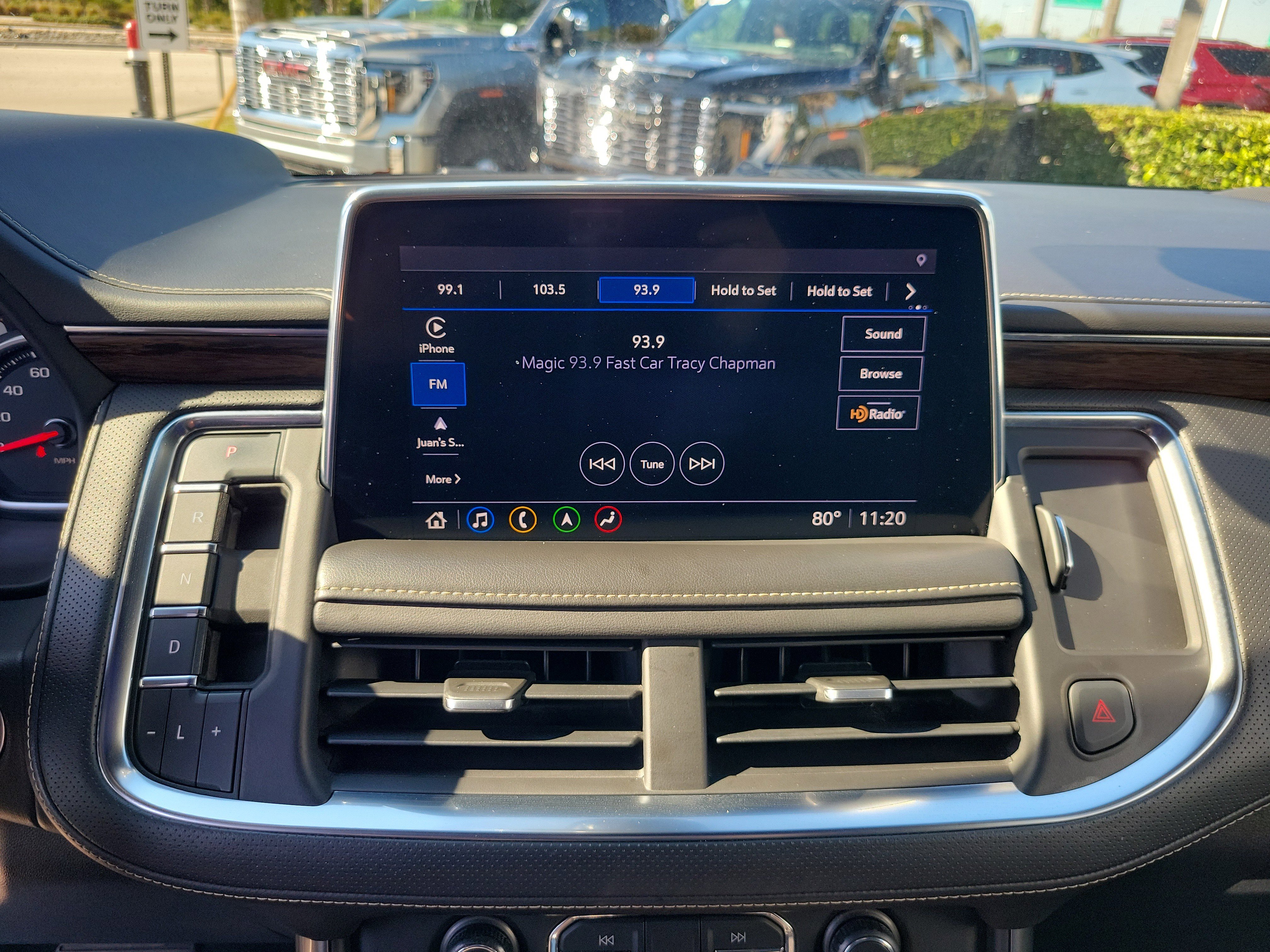 Used 2021 Chevrolet Tahoe Premier w/ Premium Package image 23