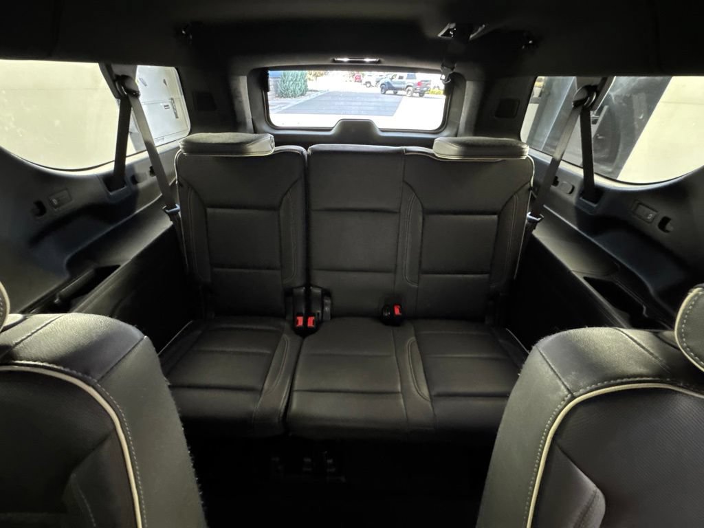 Certified 2025 Chevrolet Suburban Premier AWD/4WD image 29