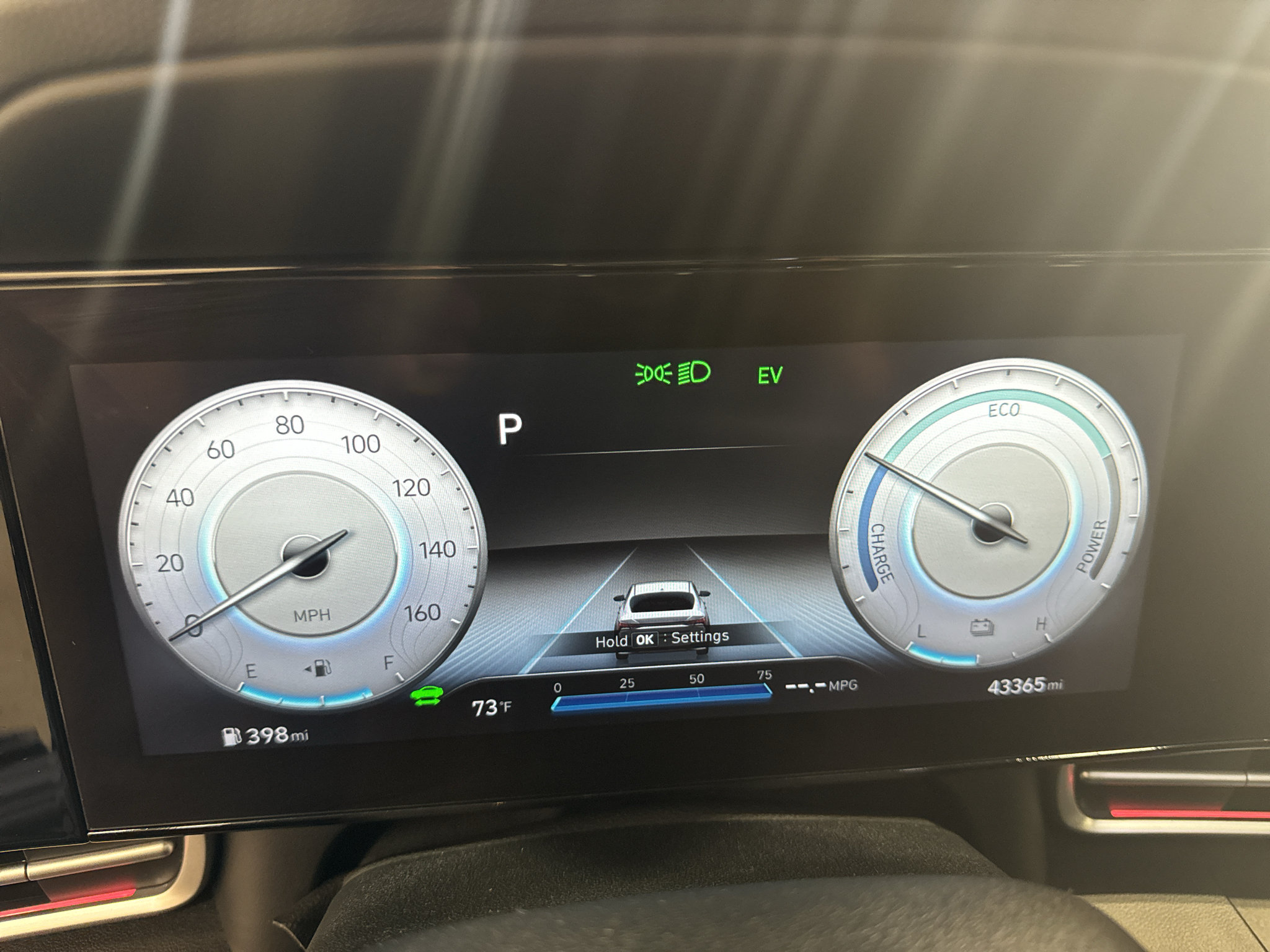 Used 2022 Hyundai Elantra Limited w/ Preferred Accessory Package FWD image 21