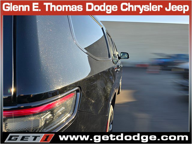 Used 2024 Jeep Grand Wagoneer L Series II w/ Quick Order Packagew 28T image 12