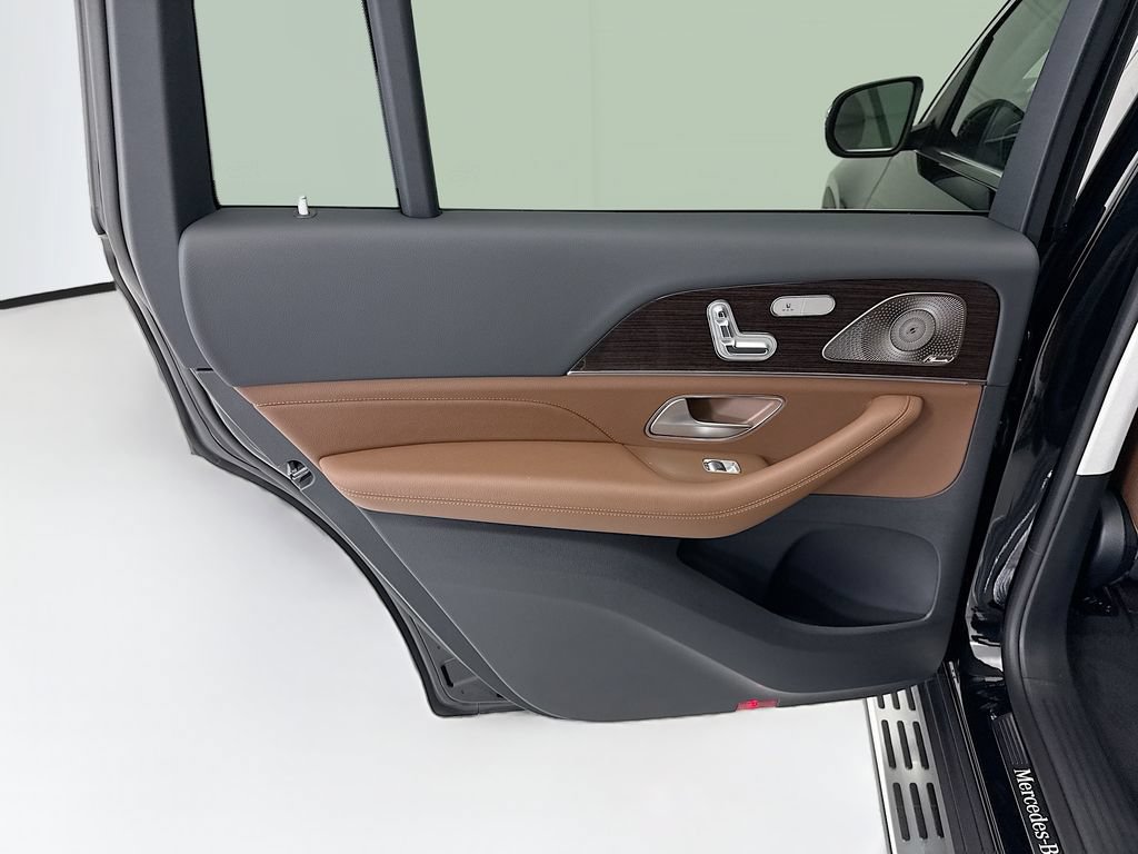 New 2026 Mercedes-Benz GLS 450 4MATIC image 26