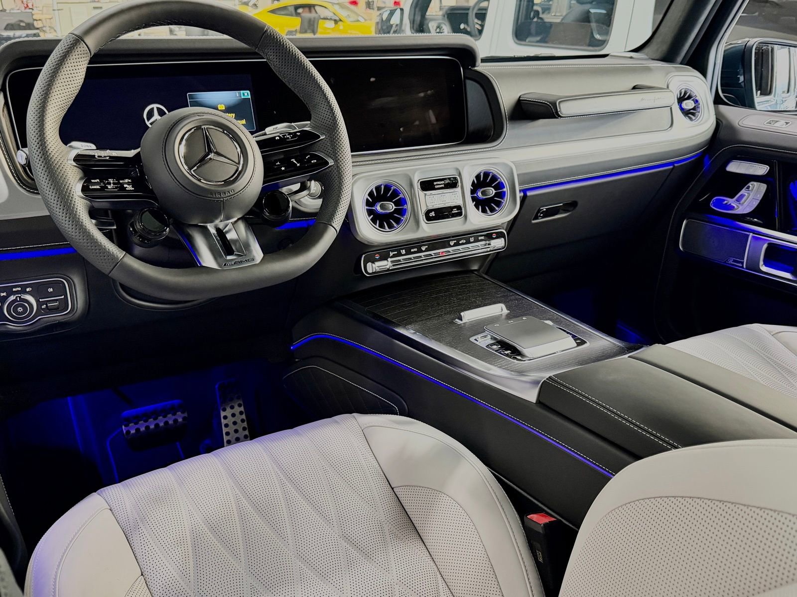 New 2026 Mercedes-Benz G 63 AMG 4MATIC image 23